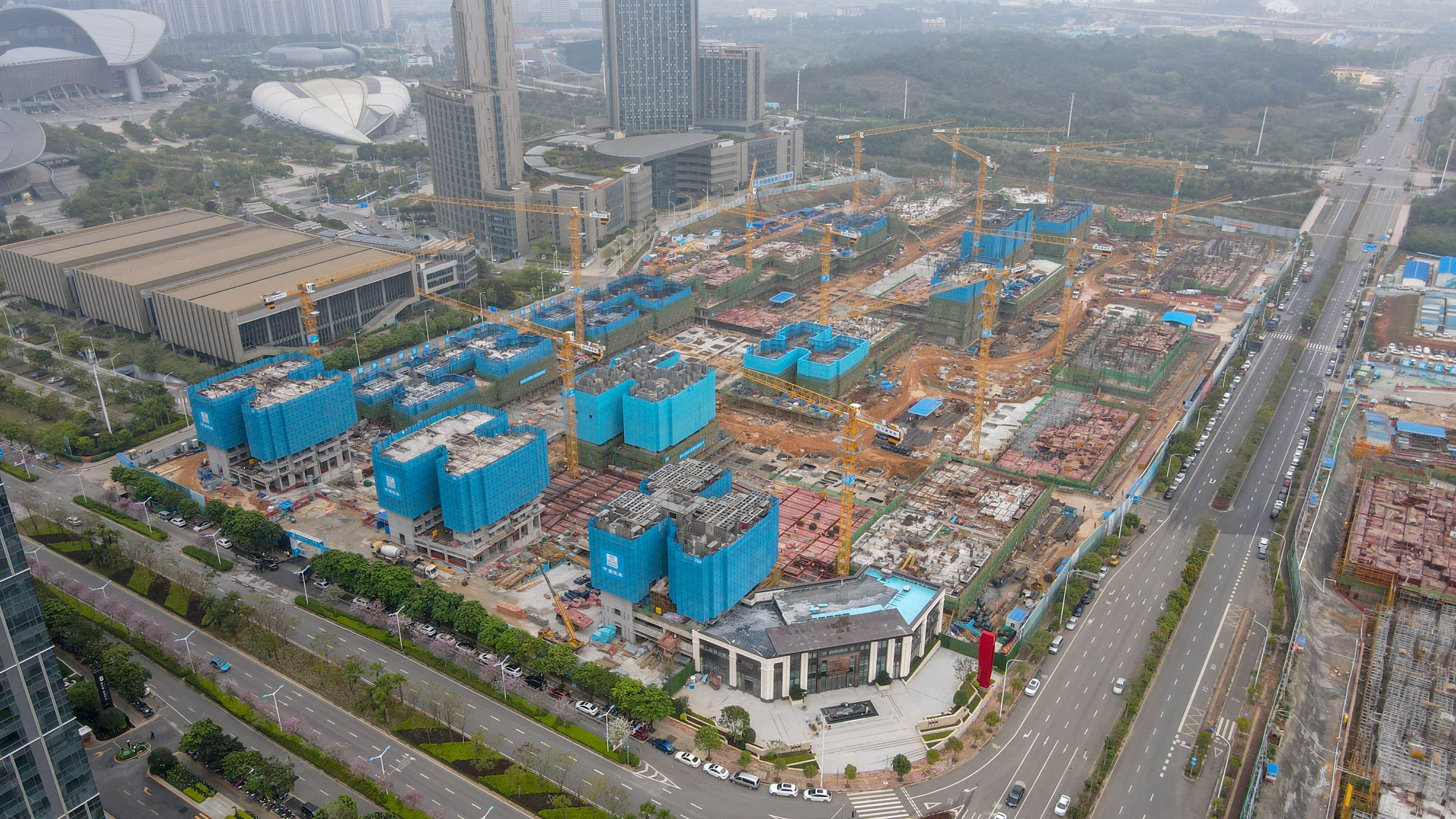 威寧青運村正加緊建設.jpg